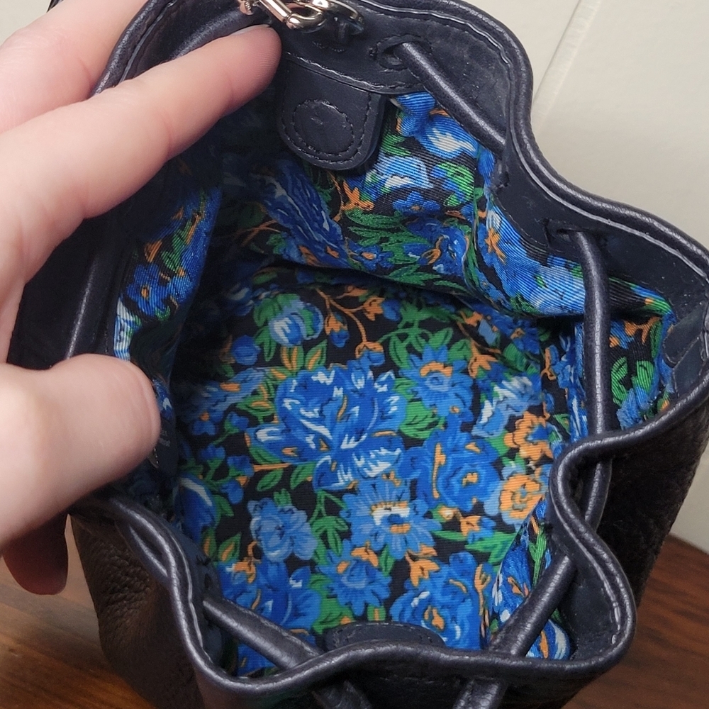 Coach F56581 Petal Bucket Bag Wristlet - Picture 6 of 10